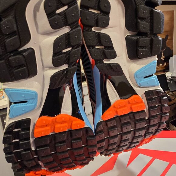 New Nike Air Zoom Vomero 5 Blue Orange Men's US Size 10 Wmns 11.5 FZ3963 010 NEW - Picture 9 of 10